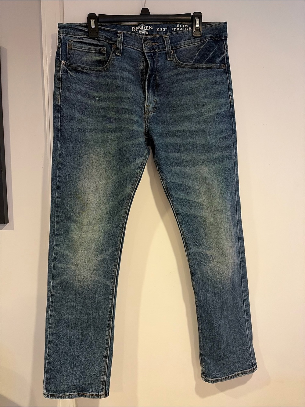 Denizen from Levi's Men’s Slim Straight Jeans - Medium Blue Faded